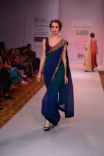 Model walks for Dinesh Malkani at ABIL Pune Fashion Week on 10th Nov 2013